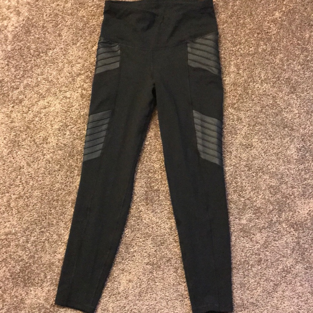 7/8 Moto style leggings